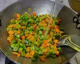A picture of step 4 of French beans curry.