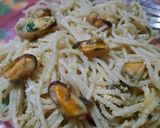 Foto del paso 5 de la receta: Fideos con mejillones a la provenzal
