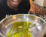 Foto del passaggio 2 della ricetta Spaghetti alle vongole