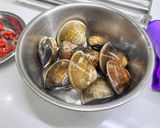 絲瓜枸杞蛤蠣的食譜步驟1照片