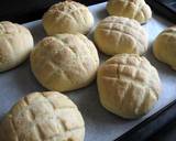 ‘Melon Pan’ (Buns covered with Cookie Crust) recipe step 9 photo
