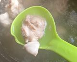 Foto langkah ke 1 dari resep Sup Ayam Ceker.