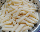Foto del paso 2 de la receta: Macarrones gratinados con brócoli salsa de queso