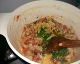 A picture of step 3 of Spicy chicken vegetable noodles.
