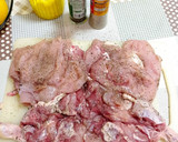 Foto del paso 3 de la receta: Pollo deshuesado relleno para Nochebuena🎄🥂