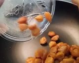 A picture of step 1 of Plum sauce in two different way.