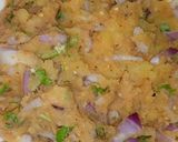 A picture of step 3 of Alu vada.
