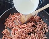 Une image de l'étape 2 de Gratin de pâtes façon carbonara.