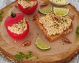 Une image de l'étape 1 de Tomates farcies aux crevettes/mayonnaise.