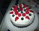 Foto del passaggio 14 della ricetta Torta ai frutti di bosco e pistacchio