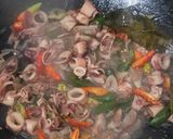 Foto langkah ke 3 dari resep Cumi Asin Cabe Ijo.