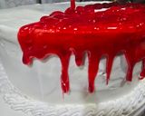 عکس مرحله 8 از دستور کیک تولد با تزیین جام واژگون 🍷
