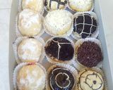 Foto langkah ke 8 dari resep Donat Empuk No mixer no kentang.