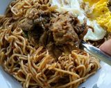 Foto langkah ke 4 dari resep Mie Godok Nyemek.