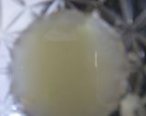 A picture of step 3 of Refreshing mint lemonade.