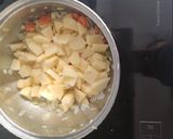 Foto del paso 3 de la receta: Crema de patata con verdura y solomillo de pollo rebozado