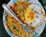 A picture of step 3 of Masala Maggie With Egg Poach.