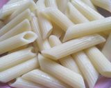 A picture of step 3 of Pasta Maggie.