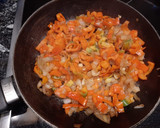 Foto del paso 3 de la receta: Tortilla española ¿sin aceite?