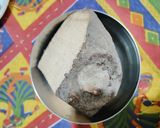 A picture of step 1 of Sindhi suran (Elephant Yam).