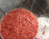Foto del paso 3 de la receta: Licuado de frutilla y naranja🍓🍊