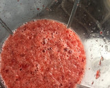 Foto del paso 3 de la receta: Licuado de frutilla y naranja🍓🍊