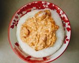 Foto langkah ke 3 dari resep Bubur Ayam Saus Telur Asin.