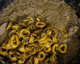 A picture of step 3 of Squid Ghee Roast.