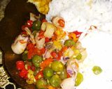 Foto langkah ke 3 dari resep Tumis cumi kering leunca.