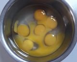 Foto langkah ke 1 dari resep Dadar Telur Gulung.