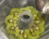 Foto langkah ke 2 dari resep Pudding Kiwi.