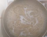 Foto del paso 1 de la receta: Pasta con salsa blanca de champiñones