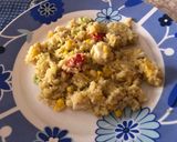 Foto del passaggio 4 della ricetta Couscous con uova, mais, pomodorini, tonno e avocado 🥑