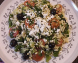 Foto del paso 10 de la receta: Ensalada mediterránea de pasta orzo