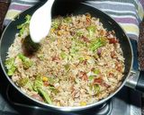 A picture of step 3 of Broccoli Carrot fried rice.