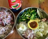 Foto langkah ke 1 dari resep Cumi Tauco Cabe Ijo.