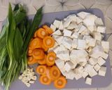 Zelleres medvehagyma krémleves recept fázis 1 fotója