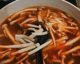 Foto langkah ke 5 dari resep Tom Yum Goong.