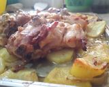 Foto del paso 6 de la receta: Perniles de pollo con papas al horno