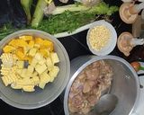 Foto del paso 1 de la receta: Caldo de pollo 🐔 (bien cargado) 😋