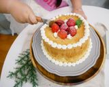 簡單做「草莓奶油戚風蛋糕」儀式感生日蛋糕~的食譜步驟11照片