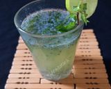 A picture of step 3 of Lemon mint chia seeds chilled.