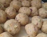 A picture of step 5 of Bread manchurian.