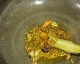 A picture of step 1 of Raw Papaya Ghonto Bengali Recipe.