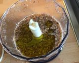 Une image de l'étape 6 de Sauce miel,cacahuètes,basilic pourpre et oignon nouveau.