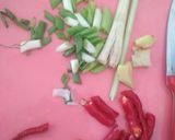 Foto langkah ke 2 dari resep SUP Ikan Healthy.