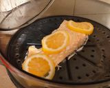 Foto del passaggio 3 della ricetta Salmone al vapore