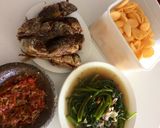 Foto langkah ke 2 dari resep Tumis kangkung saos tiram.