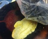 Foto langkah ke 3 dari resep Pisang geprek sambel kemiri #CABEKU #PisangGaul.