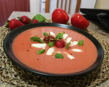 Foto del paso 7 de la receta: Crema fría (gazpacho) de fresas y tomates